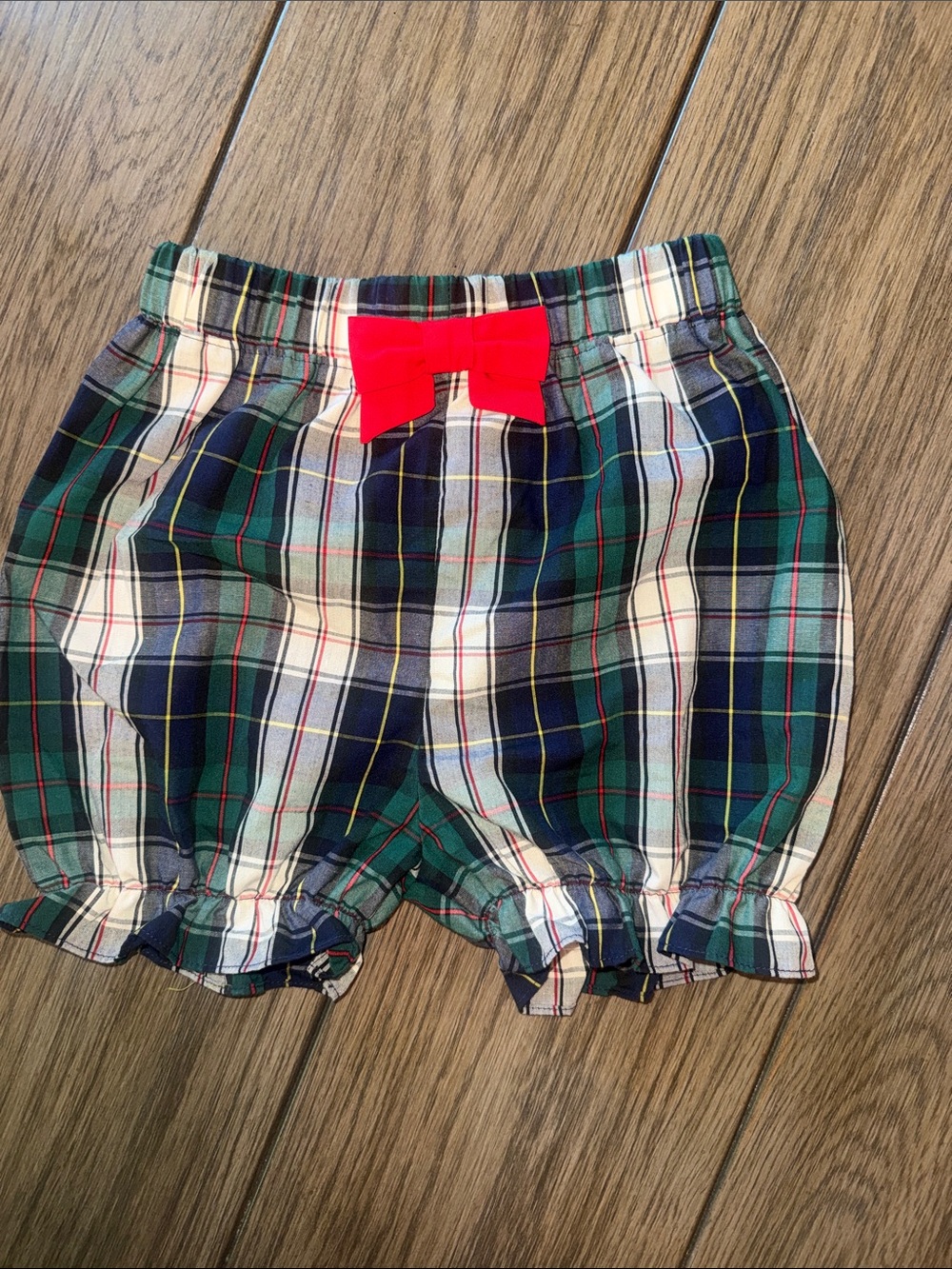 The Beaufort Bonnet Company Green & Navy Plaid Bubble Shorts with Red Bow